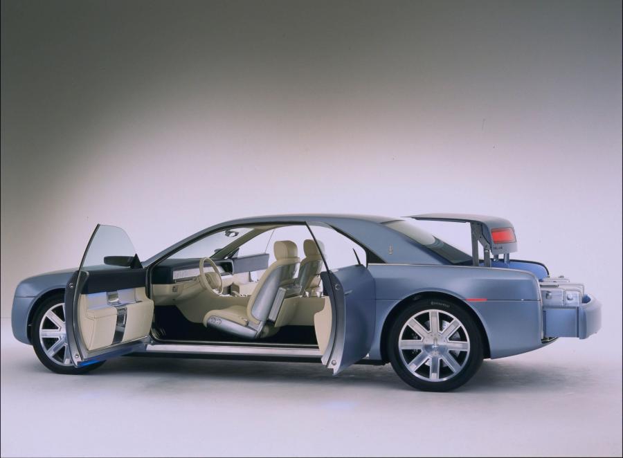  Lincoln Continental Concept 2002 года  (фото 4 из 36)